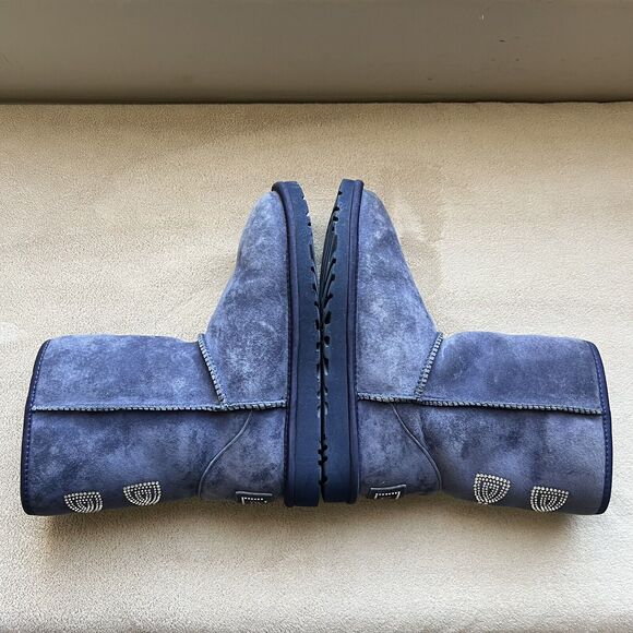UGG Classic Short Swarovski Crystal Bow Boot Blue Suede Women 6 Sheepskin Cozy - Picture 4 of 16